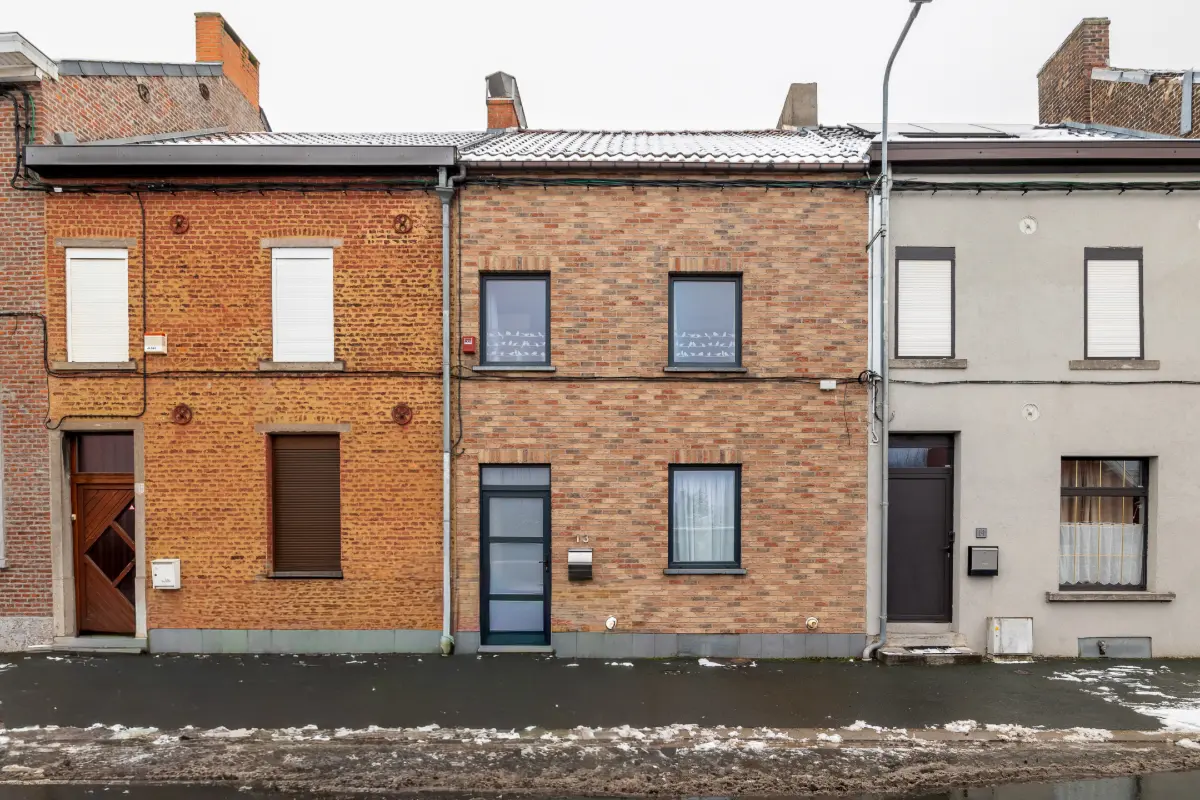 Maison à vendre à Morlanwelz 7140 210000.00€ 3 chambres 140.00m² - annonce 660696