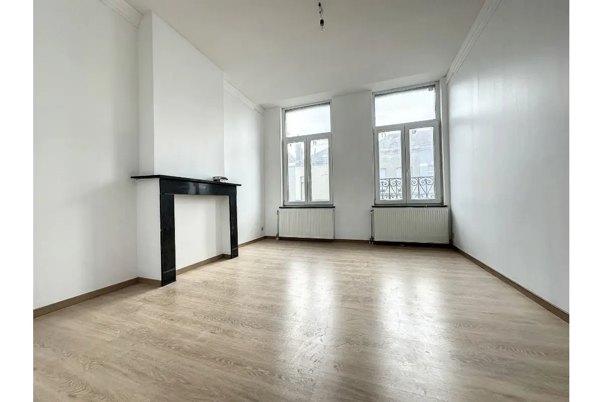 Appartement à louer à Tournai 7500 750.00€ 2 chambres 113.00m² - annonce 660635