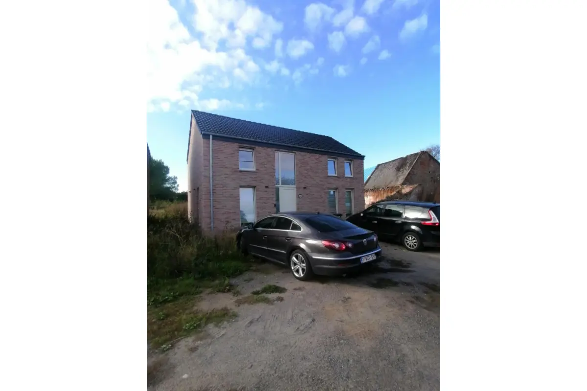 Villa à vendre à Blaugies 7370 280000.00€ 4 chambres 151.00m² - annonce 660651