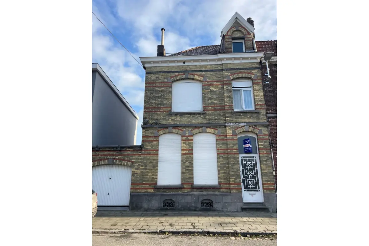 Maison à  à Tournai 7500 248000.00€  chambres m² - annonce 660193