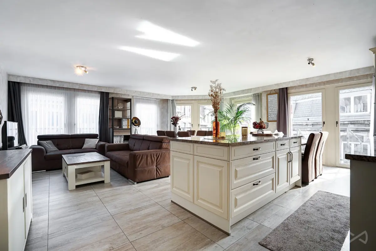 Appartement à  à Mons 7000 1150.00€ 2 chambres 113.00m² - annonce 661810