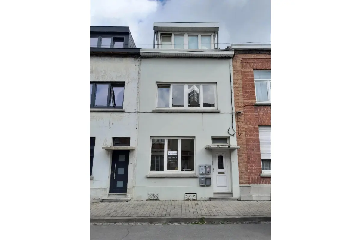 Studio à louer à Mons 7000 460.00€ 0 chambres 26.00m² - annonce 661395