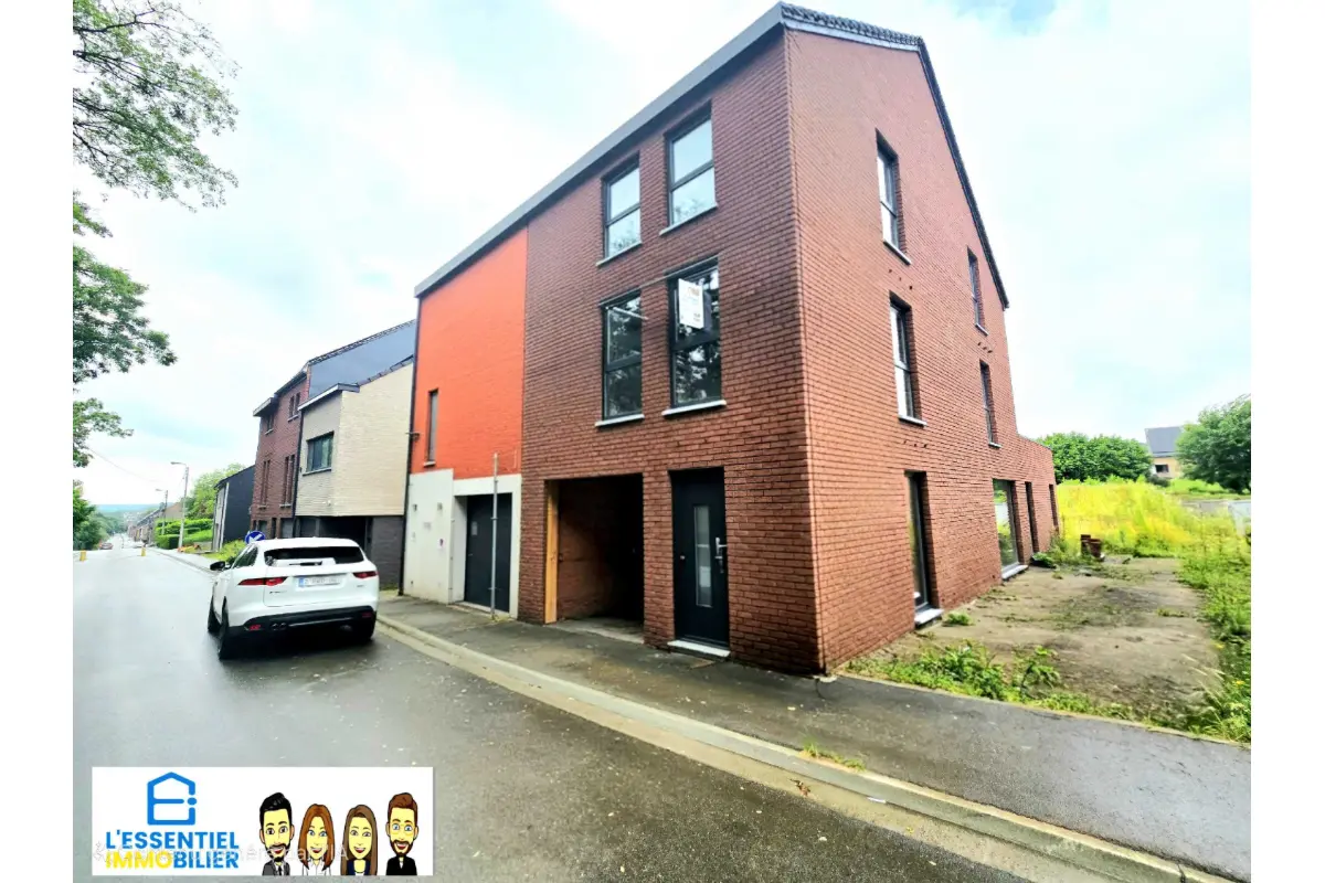 Maison à vendre à Gilly 6060 200000.00€ 4 chambres 185.00m² - annonce 662195