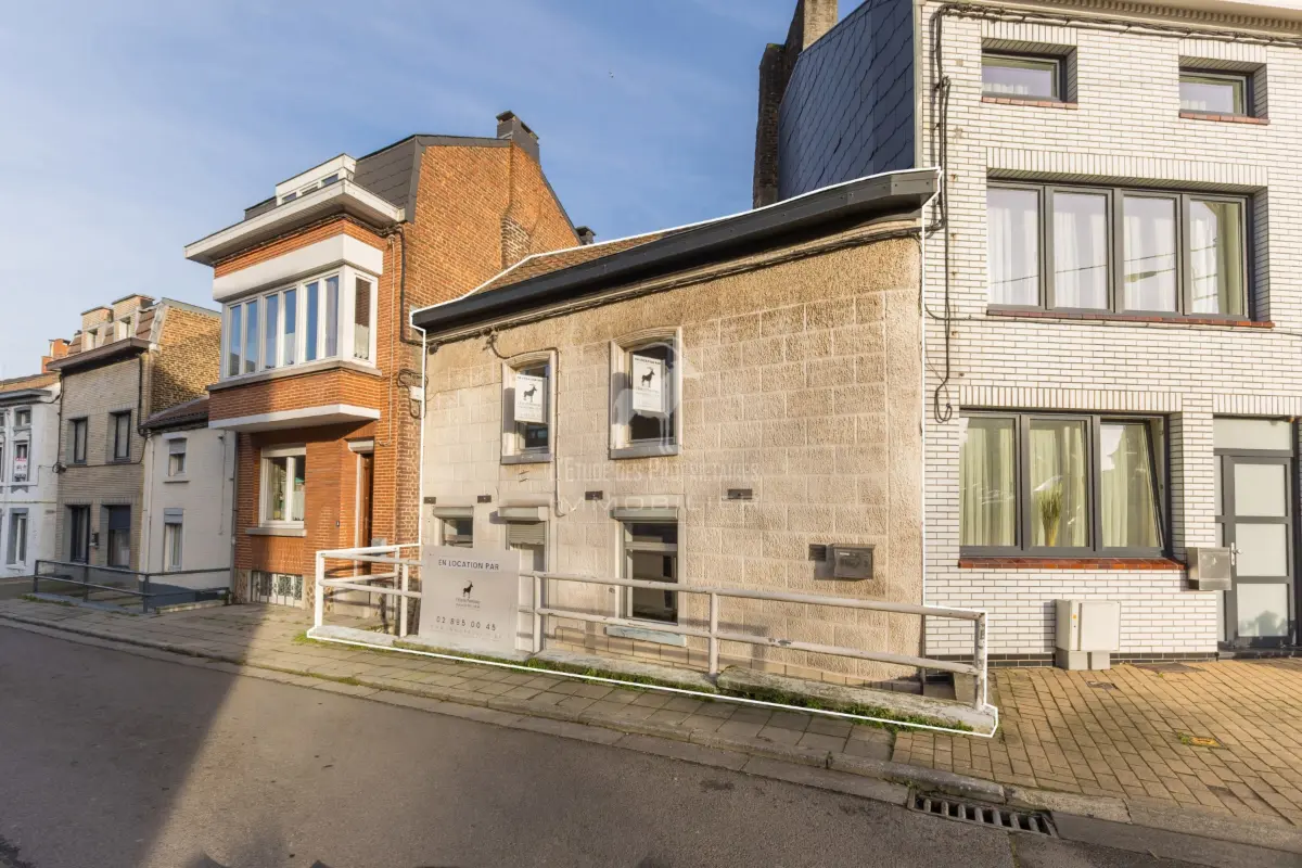 Maison à louer à Marcinelle 6001 775.00€ 2 chambres 97.00m² - annonce 662702