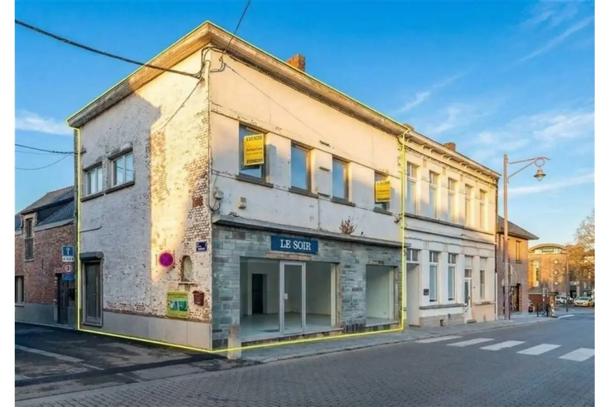 Appartement à vendre à Ath 7800 260000.00€ 2 chambres 219.00m² - annonce 662288