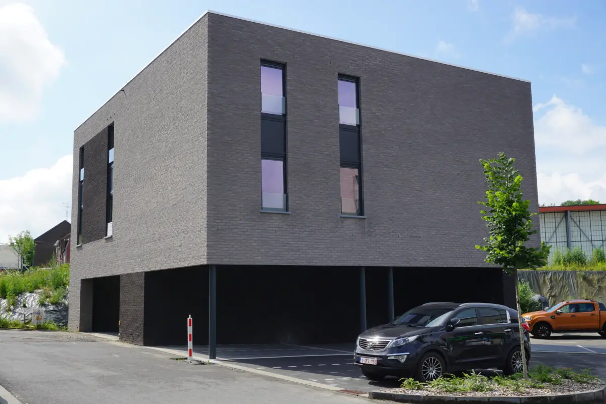 Appartement à louer à Thieu 7070 885.00€ 2 chambres 77.00m² - annonce 662845