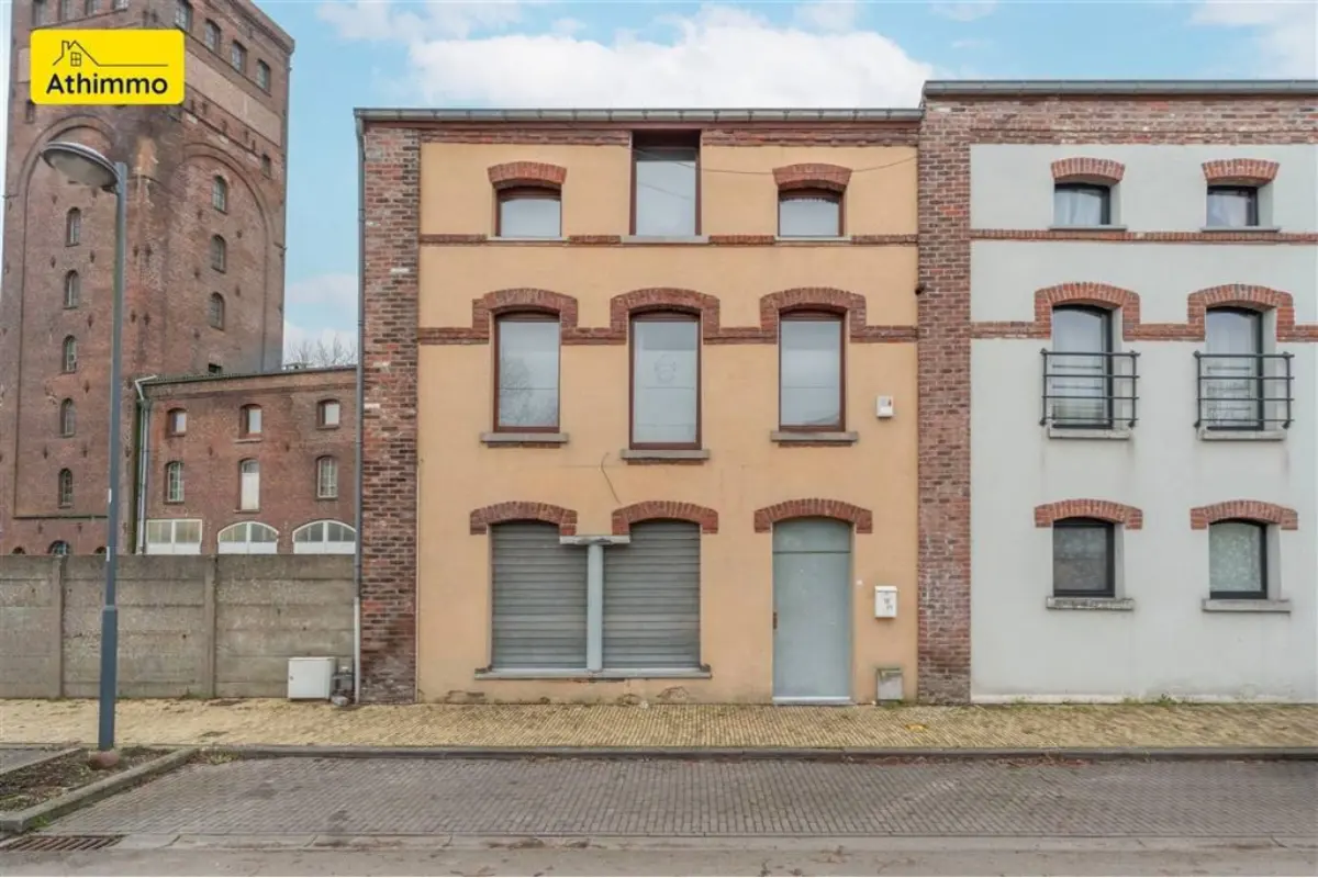 Immeuble de rapport - Immeuble à appartement à vendre à Ath 7800 295000.00€ 4 chambres 174.00m² - annonce 662286