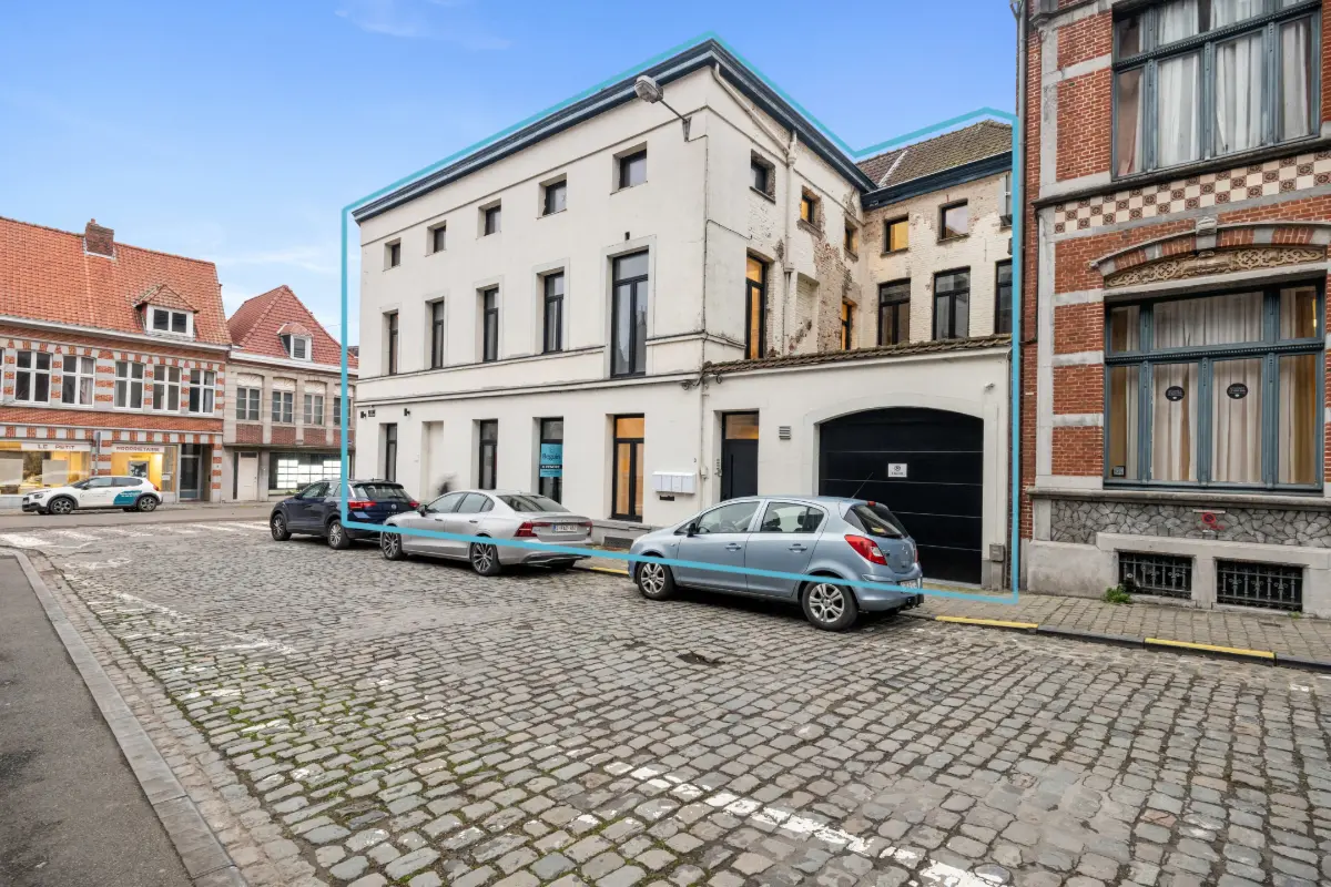 Immeuble de rapport - Immeuble à appartement à vendre à Tournai 7500 749000.00€ 4 chambres 220.00m² - annonce 662963