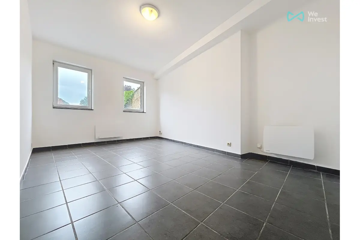 Rez-de-chaussée à louer à Mons 7000 520.00€  chambres 27.00m² - annonce 663918
