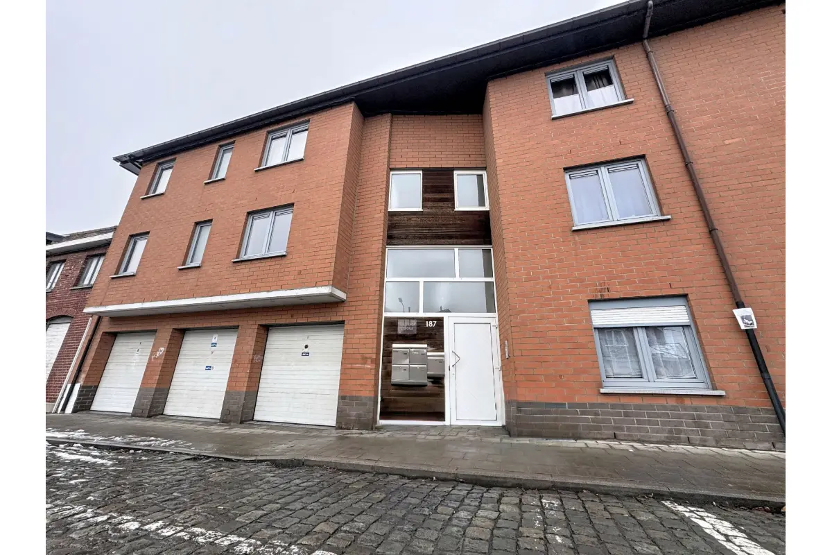 Appartement à vendre à Mouscron 7700 133000.00€ 2 chambres 68.00m² - annonce 663693