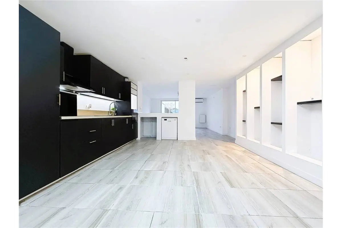 Maison à vendre à Mouscron 7700 230000.00€ 8 chambres 243.00m² - annonce 663723