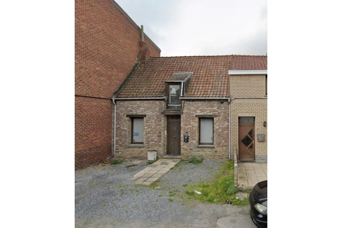 Maison à vendre à Mons 7000 117500.00€ 2 chambres 120.00m² - annonce 664360