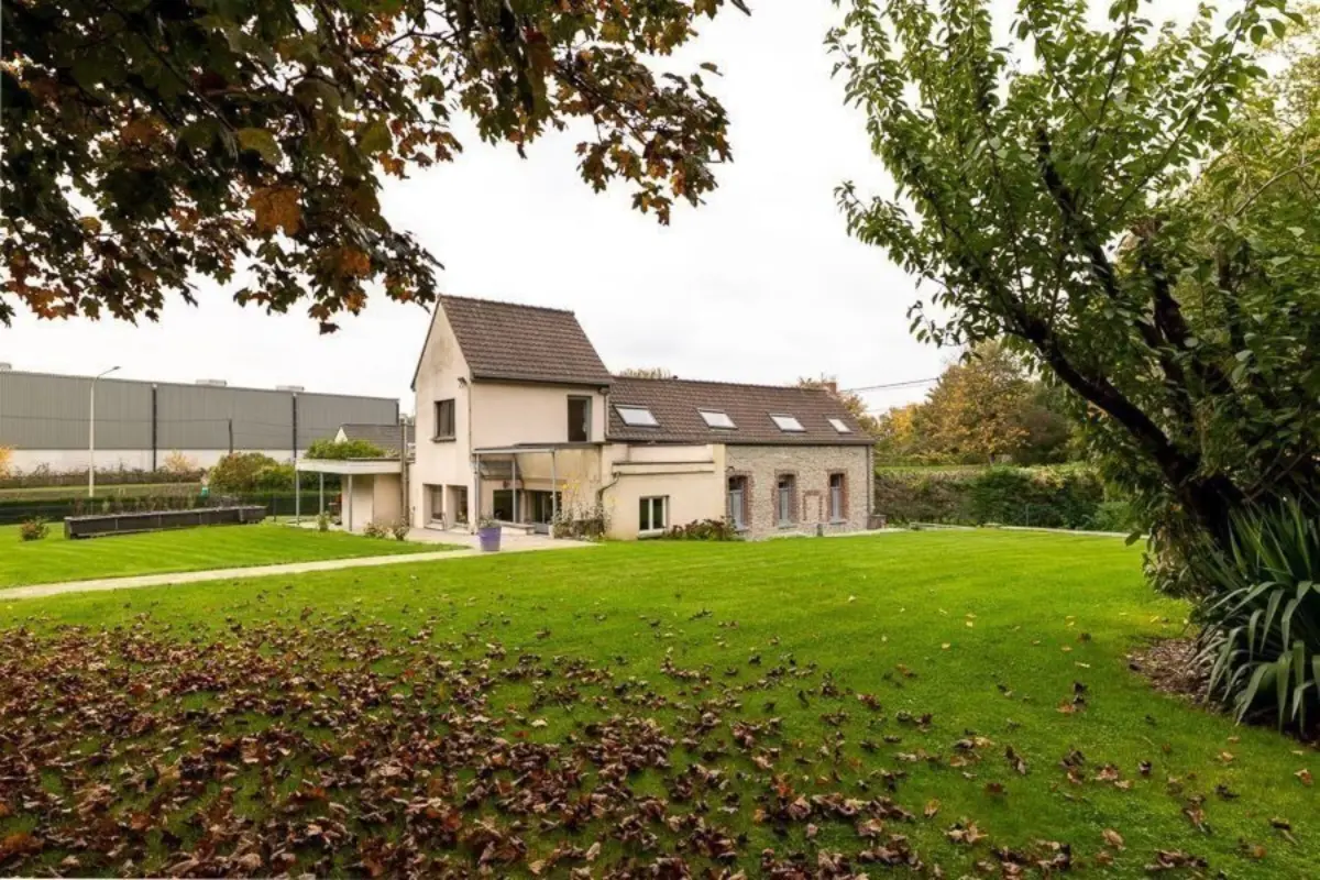 Maison à vendre à Vaulx 7536 319000.00€ 4 chambres 307.00m² - annonce 664019