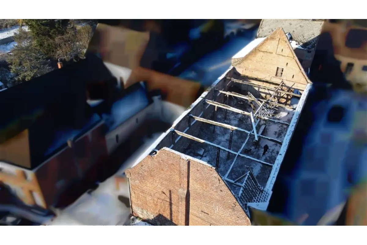 Maison à vendre à Angre 7387 100000.00€ 1 chambres 350.00m² - annonce 664802