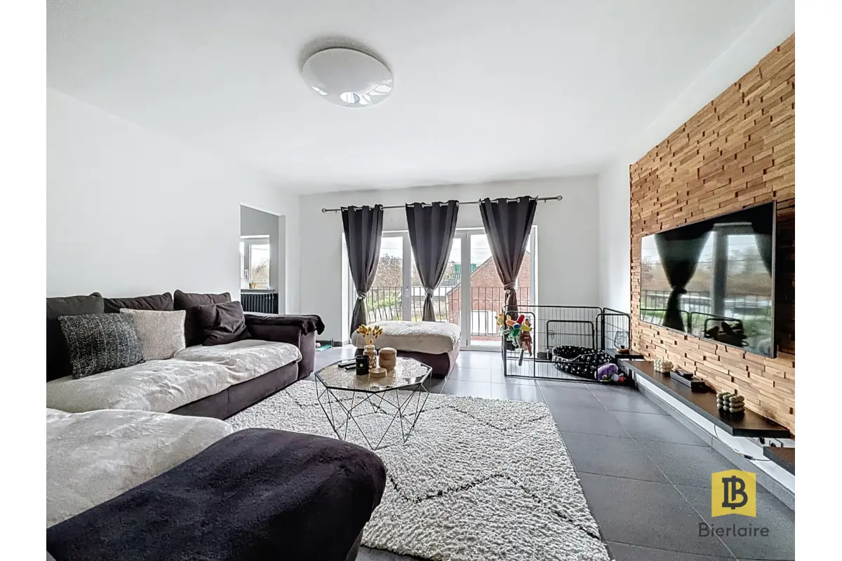 Immeuble mixte à vendre à Tertre 7333 450000.00€ 5 chambres 232.00m² - annonce 665244