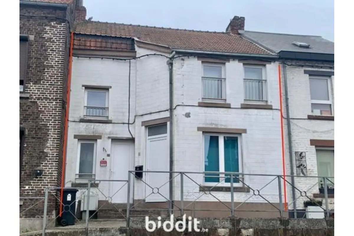 Maison à vendre à Souvret 6182 73500.00€ 2 chambres 139.00m² - annonce 665008