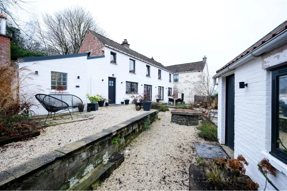 Maison à vendre à Mont-Saint-Aubert 7542 399000.00€ 3 chambres 154.00m² - annonce 666223