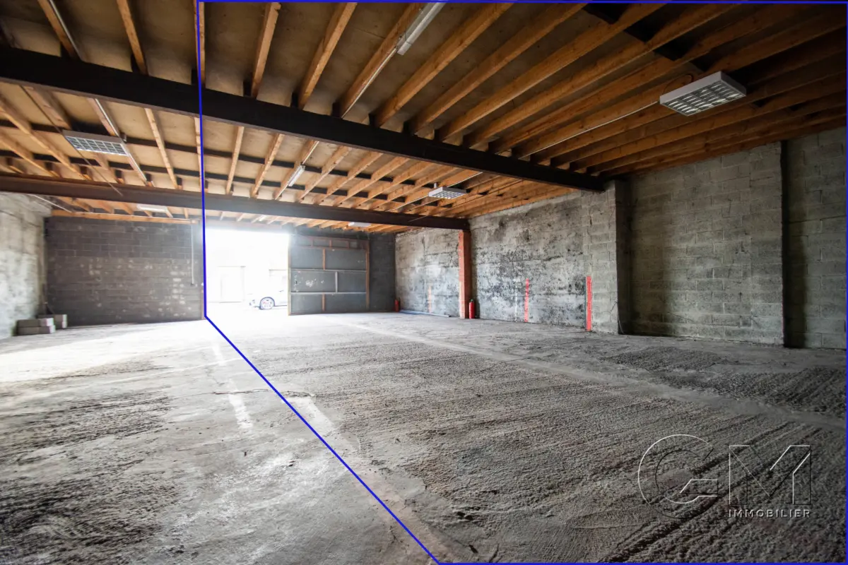 Commerce à louer à Dottignies 7711 600.00€  chambres 120.00m² - annonce 666108