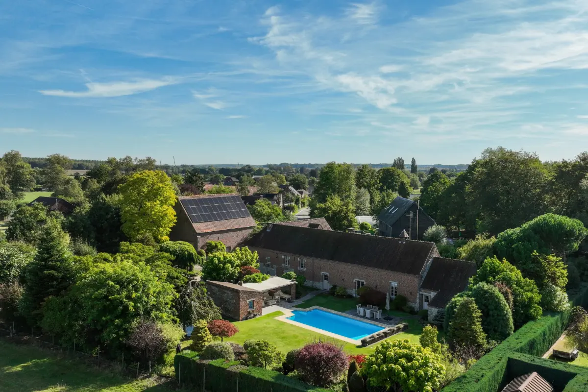 Bungalow à vendre à Casteau 7061 1100000.00€ 5 chambres 326.00m² - annonce 666277