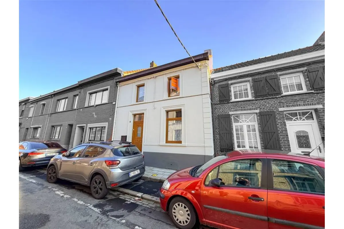 Maison à vendre à La Hestre 7170 139000.00€ 2 chambres 90.00m² - annonce 666307