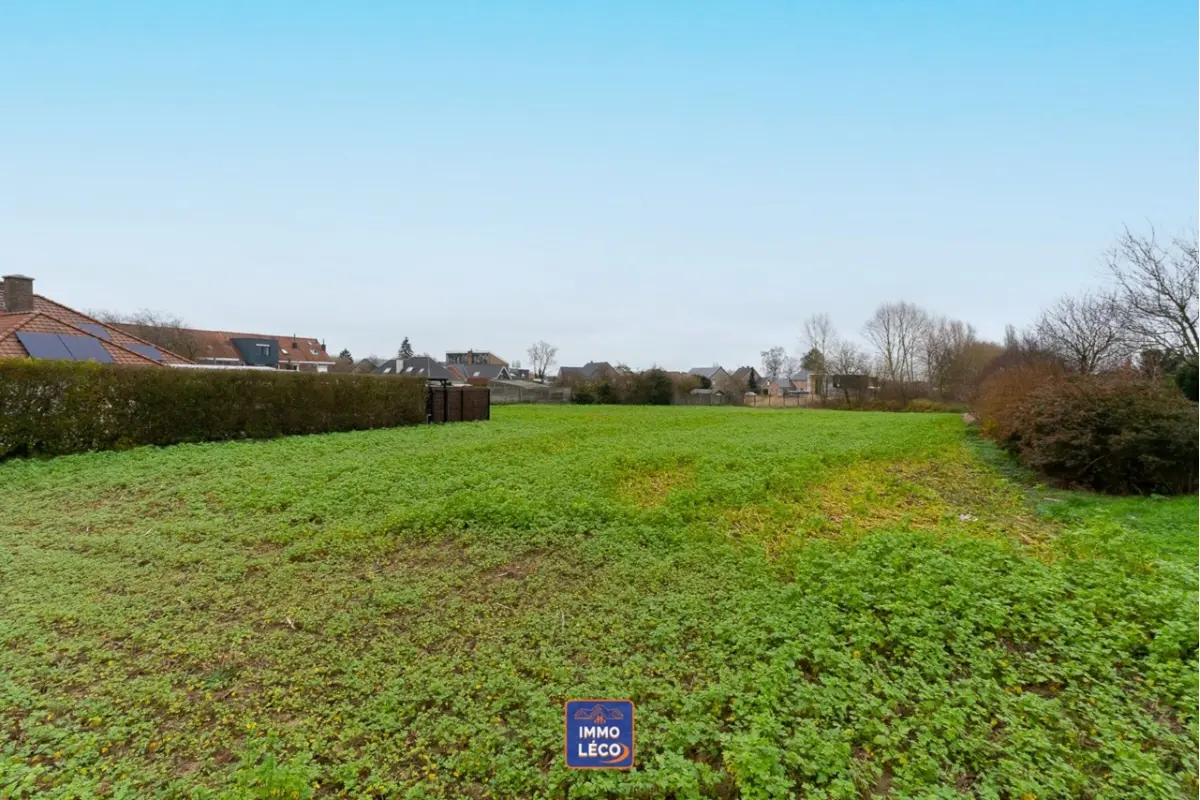 Immeuble de rapport - Immeuble à appartement à vendre à Estaimpuis 7730 220000.00€  chambres m² - annonce 666455