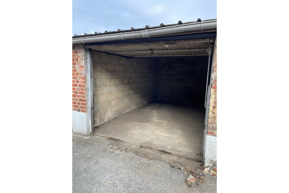 Box à vendre à Braine-le-Comte 7090 20000.00€  chambres m² - annonce 668526