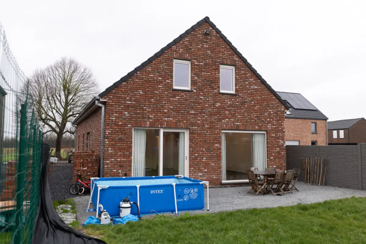 Villa à vendre à Laplaigne 7622 375000.00€ 5 chambres 200.00m² - annonce 668463