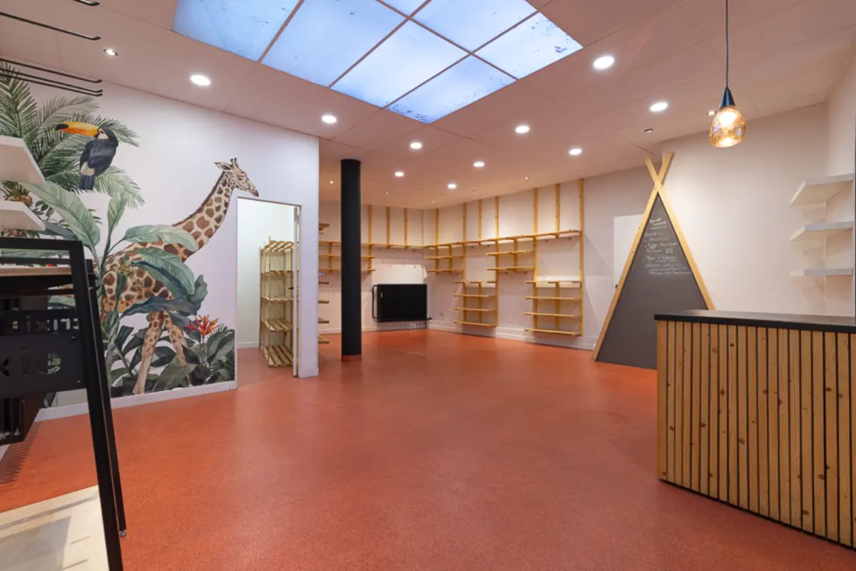 Commerce à vendre à Tournai 7500 125000.00€ 0 chambres m² - annonce 668482