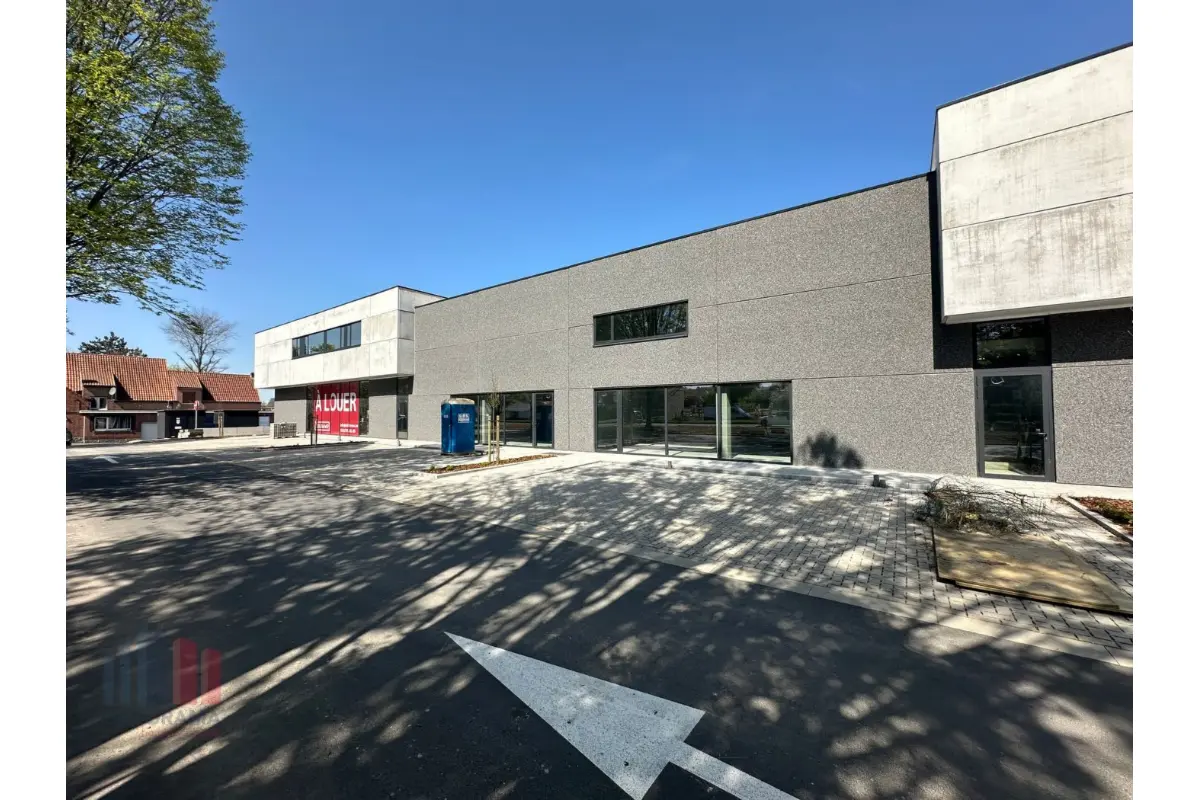 Commerce à louer à Mouscron 7700 4750.00€  chambres 521.00m² - annonce 667836