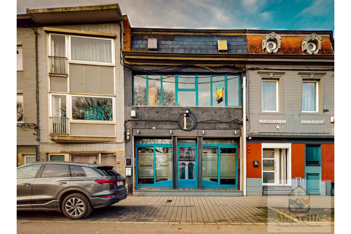 Commerce à vendre à La Louvière 7100 268000.00€  chambres 180.00m² - annonce 668812