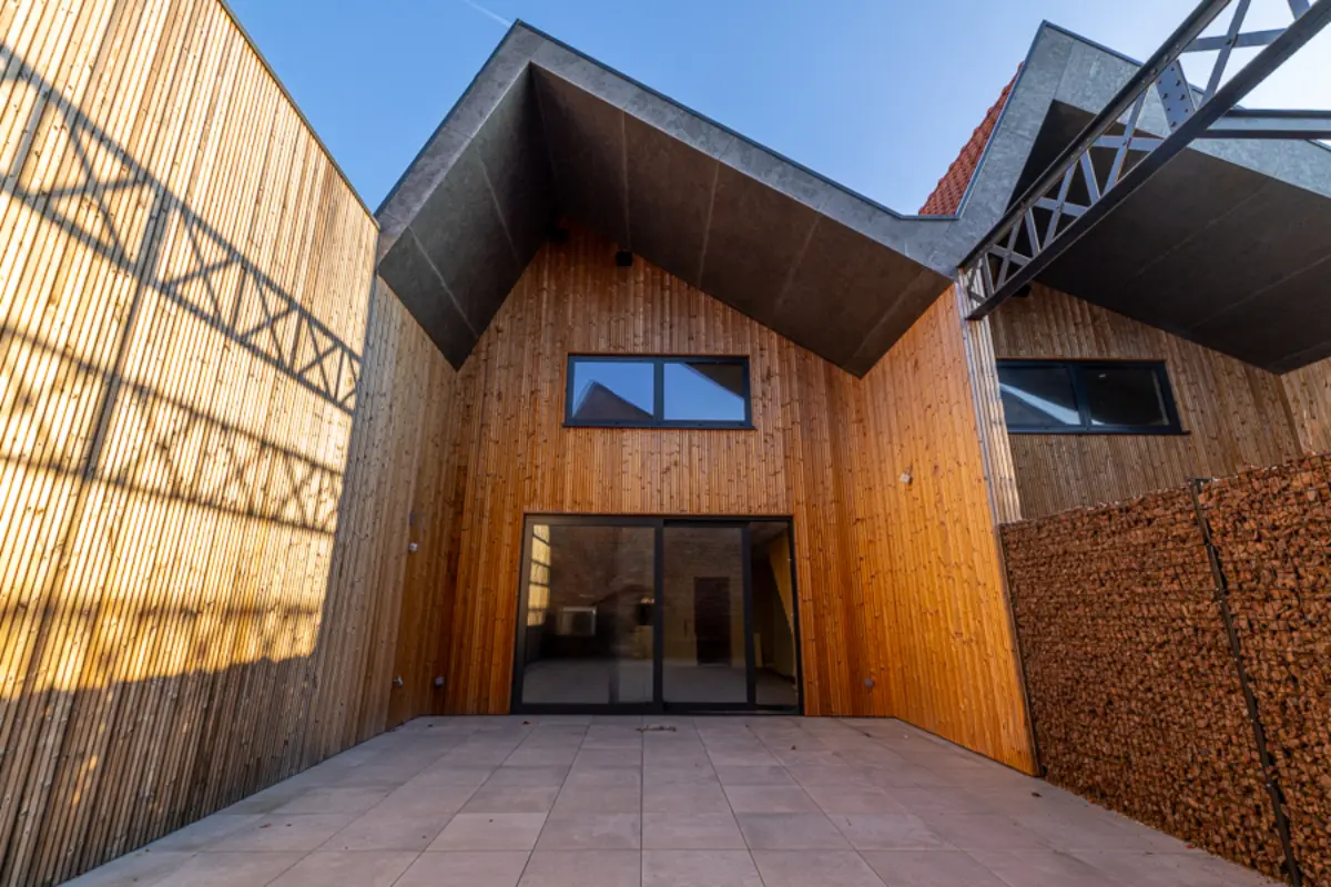 Loft à vendre à Mouscron 7700 306006.00€ 3 chambres 130.00m² - annonce 671354