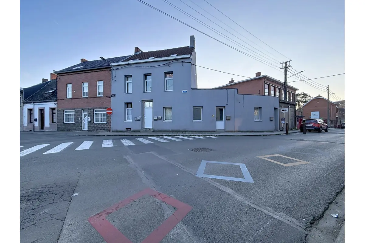 Maison à vendre à Paturages 7340 250000.00€ 6 chambres 400.00m² - annonce 670933