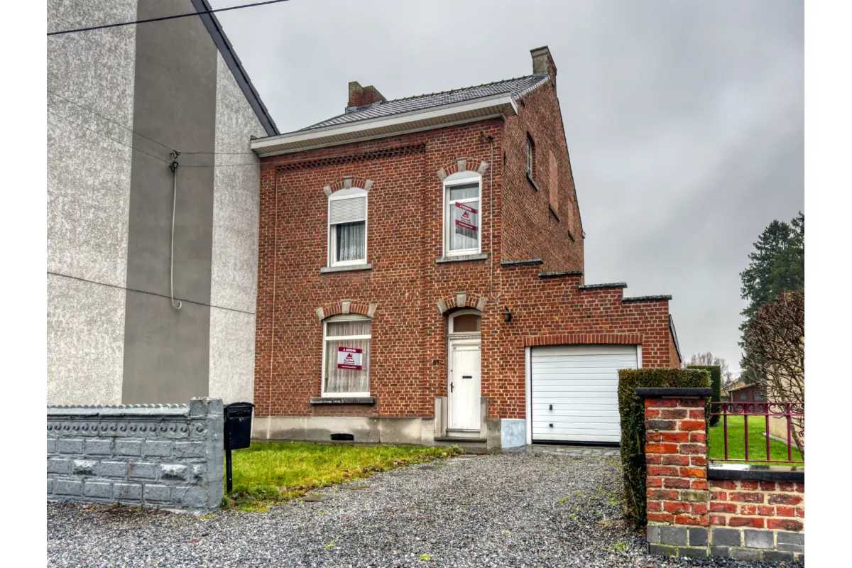 Maison à  à Fontaine-l'Evêque 6140 199000.00€ 3 chambres 170.00m² - annonce 670519