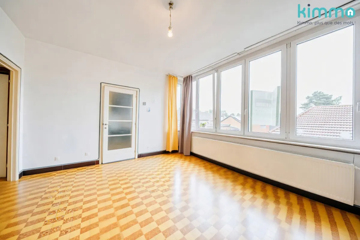 Appartement à vendre à Marcinelle 6001 97500.00€ 2 chambres 81.00m² - annonce 670137