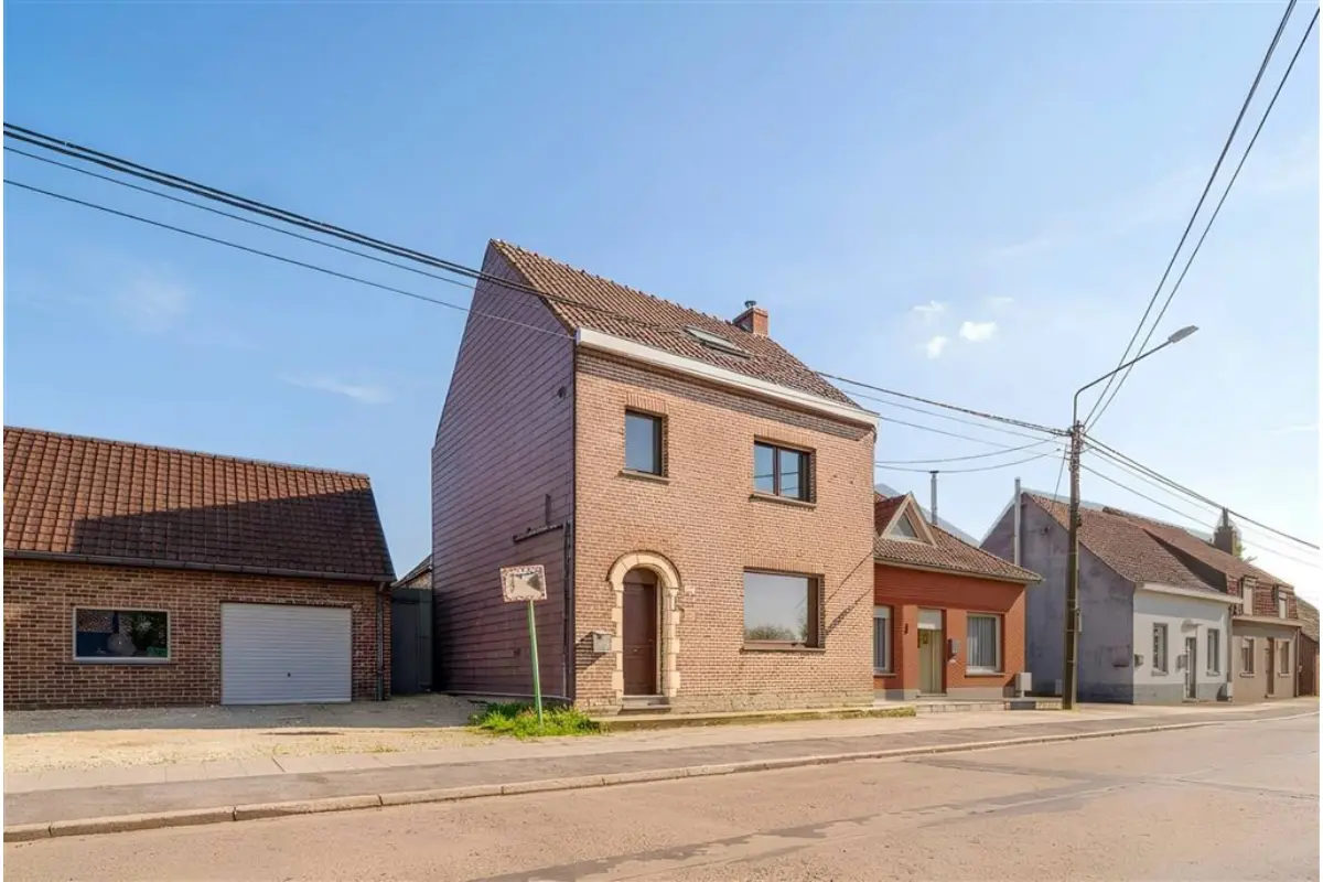 Maison à vendre à Hérinnes-lez-Pecq 7742 209000.00€ 3 chambres 175.00m² - annonce 669798