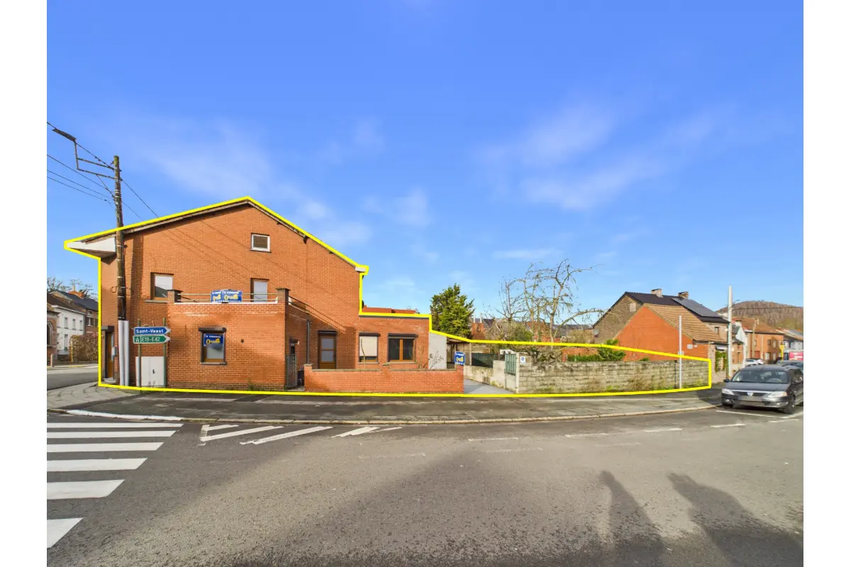 Maison à  à La Louvière 7100 139000.00€ 2 chambres 146.00m² - annonce 672638