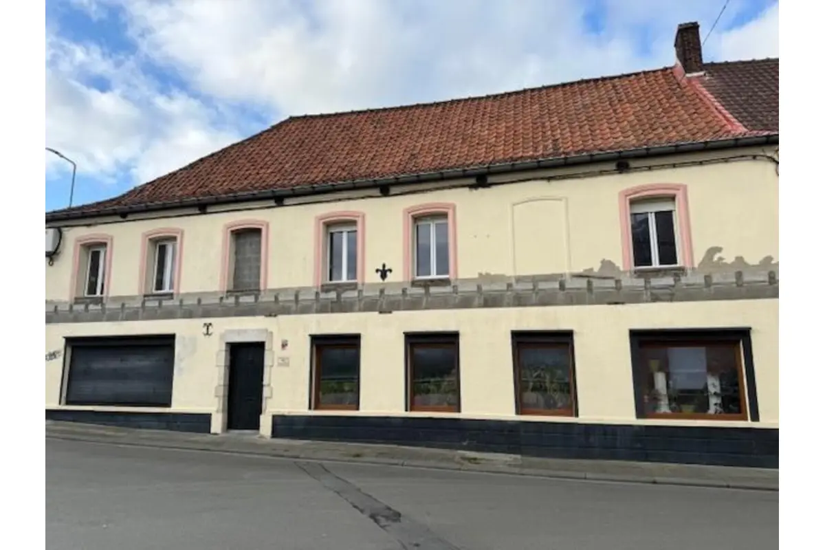 Maison à vendre à Herseaux 7712 265000.00€ 6 chambres m² - annonce 672720