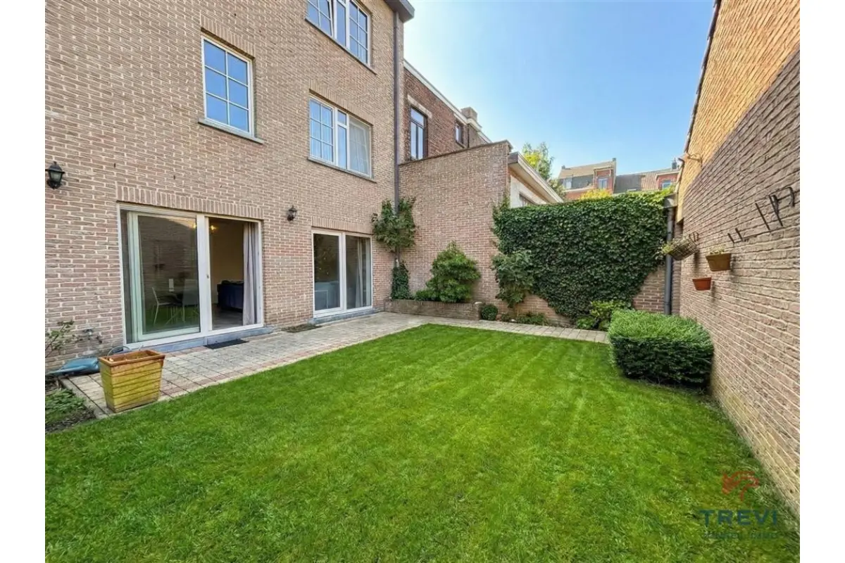 Rez-de-chaussée à louer à Braine-le-Comte 7090 950.00€ 2 chambres 99.00m² - annonce 672889