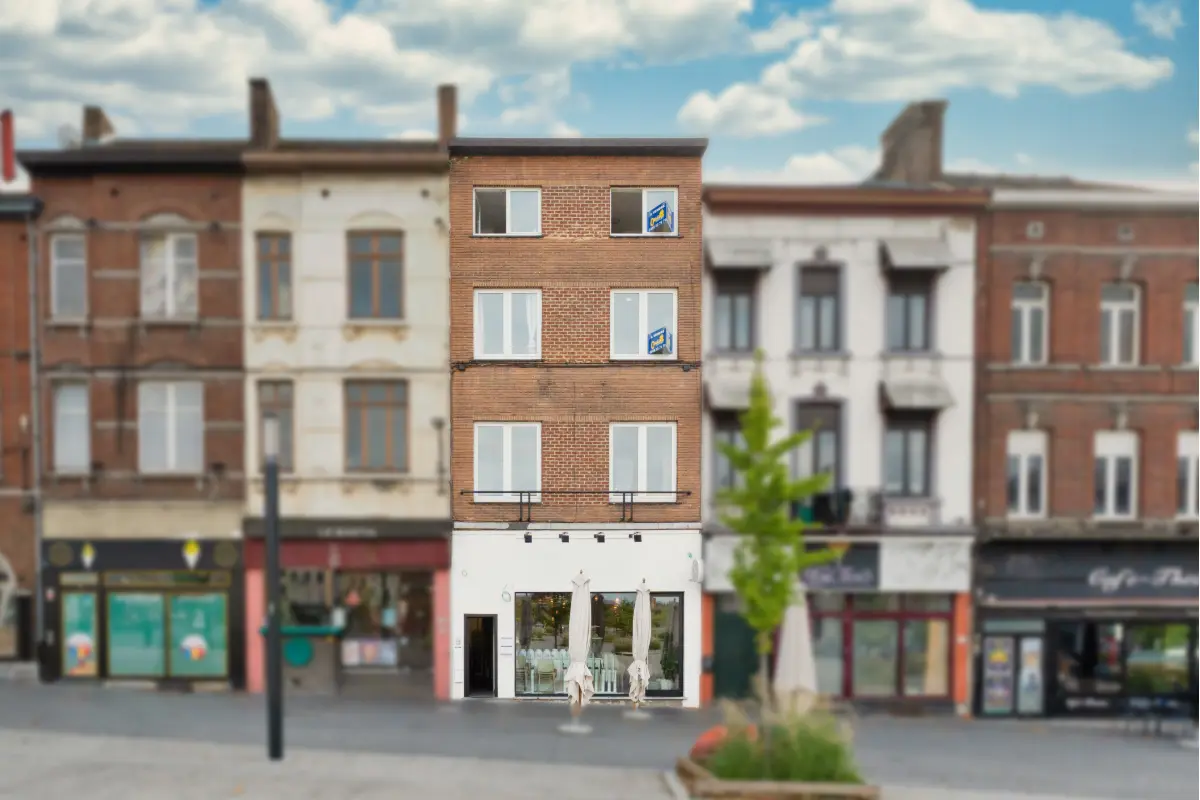 Maison à vendre à Charleroi 6000 595000.00€ 5 chambres m² - annonce 672639