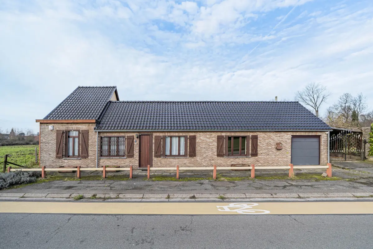 Maison à  à Villerot 7334 270000.00€ 2 chambres 170.00m² - annonce 672622