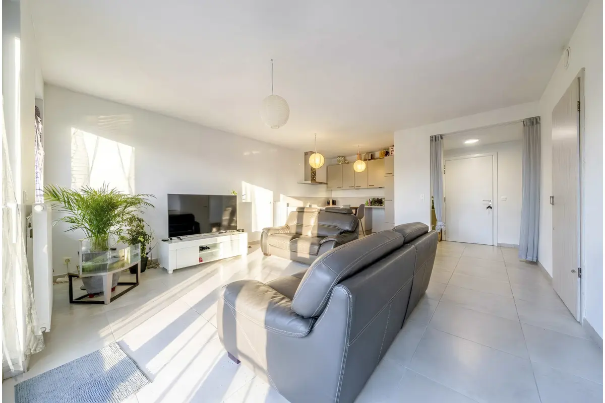 Appartement à louer à Tournai 7500 800.00€ 1 chambres 64.00m² - annonce 674682