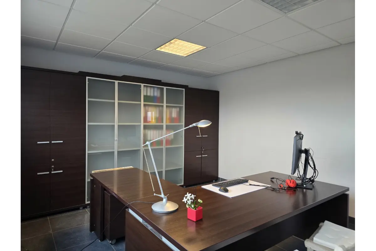 Commerce à louer à Frameries 7080 650.00€  chambres 30.00m² - annonce 675157