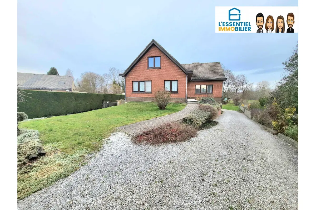 Maison à vendre à Wanfercée-Baulet 6224 320000.00€ 4 chambres 208.00m² - annonce 675044