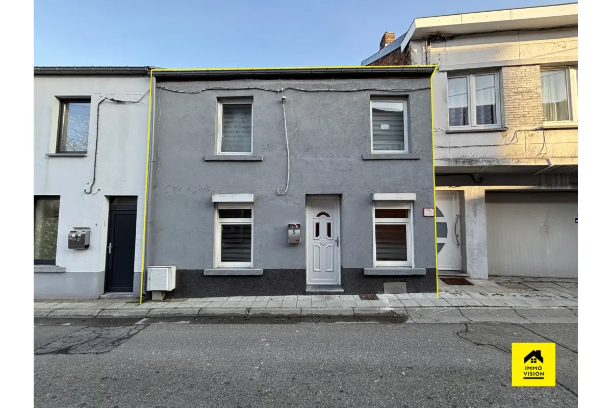 Maison à vendre à Charleroi 6000 99000.00€ 3 chambres 80.00m² - annonce 675166