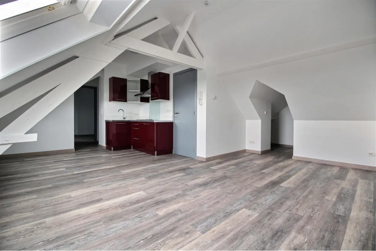 Appartement à louer à Rumillies 7540 550.00€ 1 chambres 70.00m² - annonce 675286