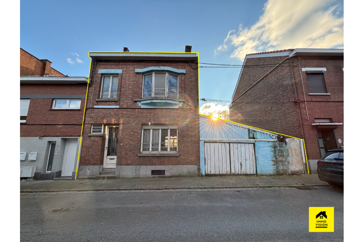 Maison à vendre à Châtelet 6200 129000.00€ 3 chambres 150.00m² - annonce 675167