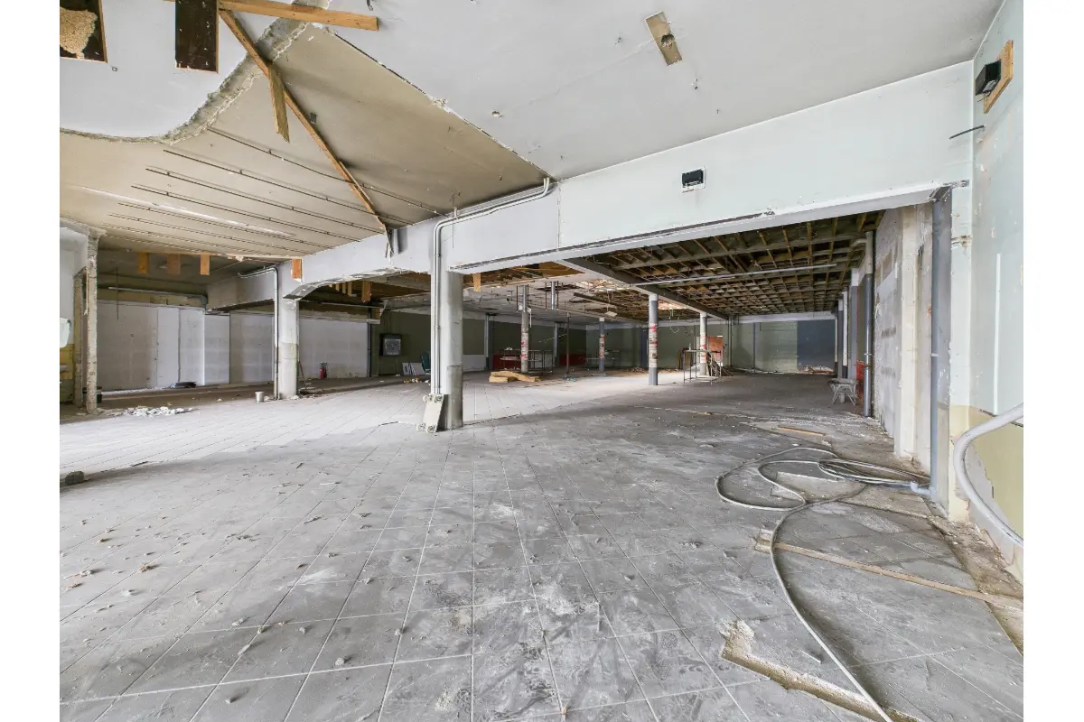 Commerce à vendre à Saint-Ghislain 7330 675000.00€  chambres 1162.00m² - annonce 675012