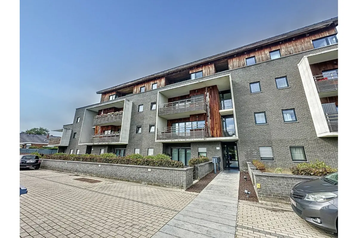 Appartement à louer à Hyon 7022 750.00€ 2 chambres 83.00m² - annonce 676299