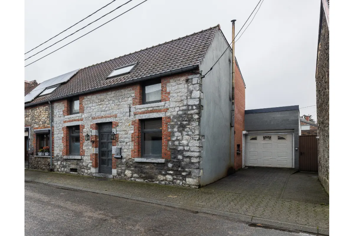 Maison à vendre à Merbes-le-Château 6567 189000.00€ 3 chambres 213.00m² - annonce 676277