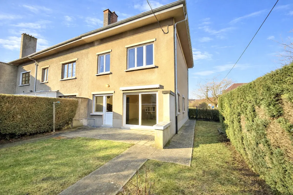 Maison à louer à Braine-le-Comte 7090 1200.00€ 3 chambres 136.00m² - annonce 677093